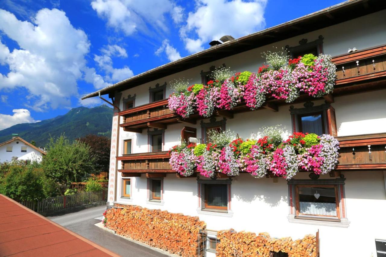 Apartment Edith Telfes im Stubai Exterior photo